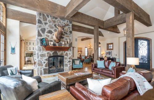 Mountain Village Chalet De Esquí | Twin Elk by Exceptional Stays