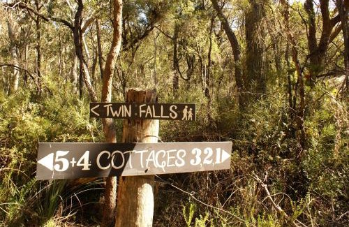 Fitzroy Falls Casa | Twin Falls Bush Cottages