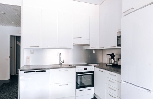 Sirkka Apartamento | Twin Haven – Modern 2-Unit Retreat up to 16 people