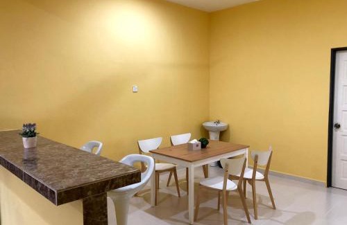 Kampung Sekati Casa | Twin Homestay D