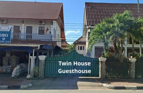 Luang Prabang Cama Y Desayuno | Twin House