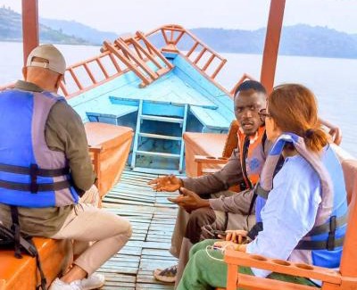 Ruhondo Alquiler De Eote | Twin Lakes Rwanda Boat Tours