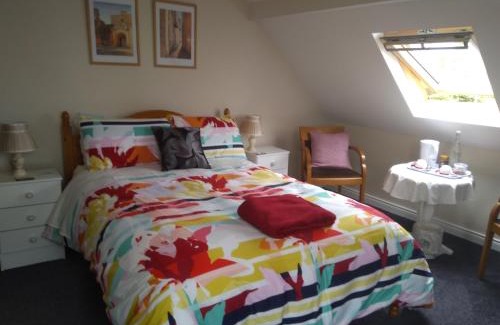 Seven Houses Cross Roads Cama Y Desayuno | Twin Oaks Bed & Breakfast