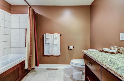 Saugatuck Cama Y Desayuno | Twin Oaks Inn