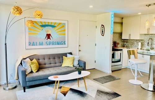 Twin Palms Condominio | The Ocotillo Lodge - Moderno de mediados de siglo