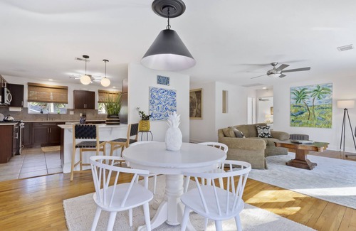 Gulf Hills Casa | Twin Palms - water views! close to downtown Ocean Springs! With game room & dock