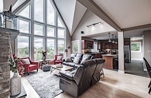 Sunday River Area Casa | Twin Peaks West- At Sunday River! Rent one unit or both with adjoining access
