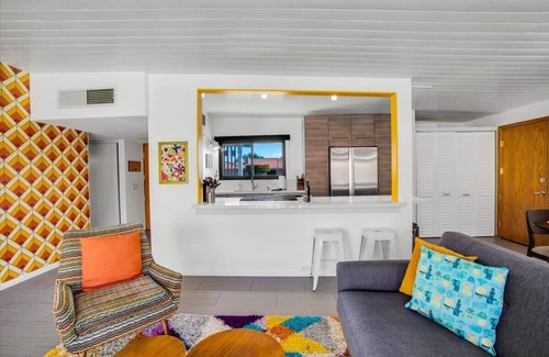 Racquet Club South Casa | Twin Suns-A Star Wars Themed Home
