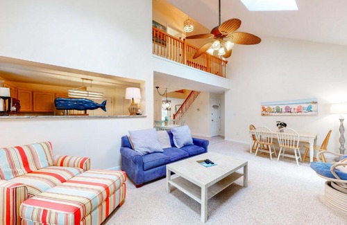 Caine Woods Casa | Twin Tree Tranquility