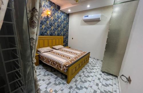 Punjab Apartamento | Twin-View Plaza