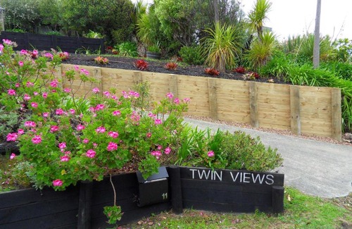 Oneroa Casa | Twin Views