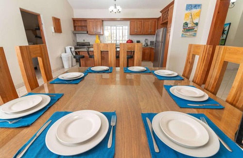 La Esplanada Casa | Twin Villas Perfect for Group Trips