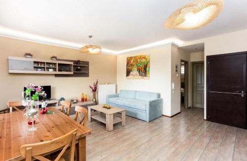 Kalyves Polygyrou Apartamento | TwinStars apartment with courtyard and view