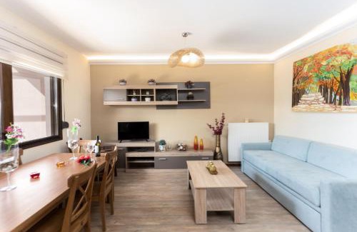 Kalyves Polygyrou Apartamento | TwinStars apartment with courtyard and view