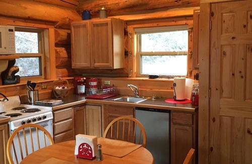 Red Lodge Cama Y Desayuno | Two Bears Inn Bed & Breakfast