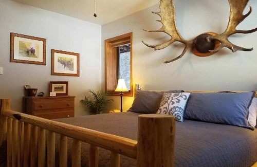 Red Lodge Cama Y Desayuno | Two Bears Inn Bed & Breakfast