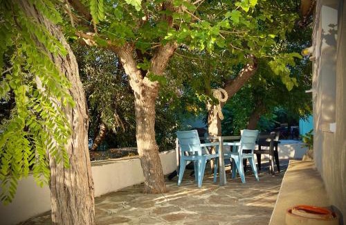 Ikaria Casa | Two Bedroom 2 Bathroom House