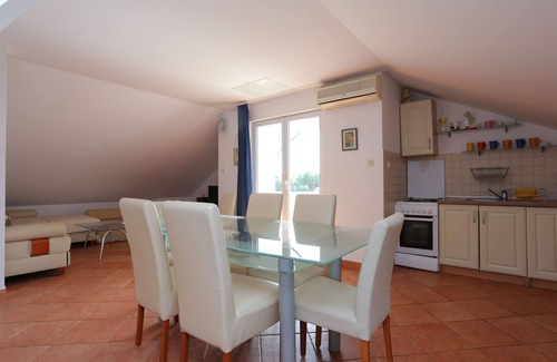 Zivogosce Apartamento | Apartamento para dos personas en la playa Zivogosce - Mala Duba, Makarska (A-21781-d)
