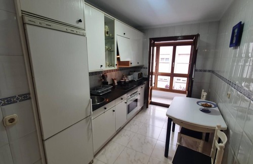 Aviles Apartamento | Tata y Yayo Piso para 4 pax muy cómodo en Avilés