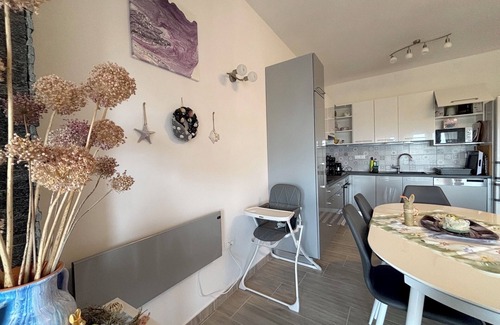 Lukoran Apartamento | Apartamento de dos habitaciones con vistas al mar Artmare