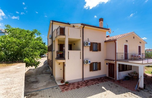 Porat Apartamento | Apartamento para dos personas con una terraza Porat, Krk (A-20441-a)