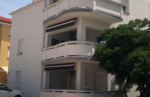 Povljana Apartamento | Apartamento para dos personas en la playa Povljana, Pag (A-7505-a)