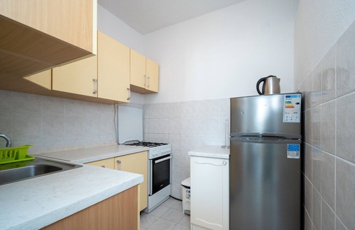 Metajna Apartamento | Apartamento para dos personas en la playa Metajna, Pag (A-6395-a)