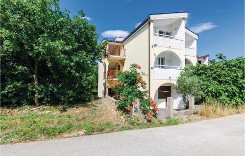 Hodilje Apartamento | Two-Bedroom Apartment In Hodilje