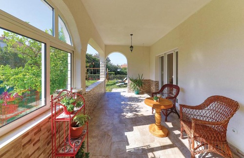 Kastela Apartamento | Two-Bedroom Apartment in Kastel Stafilic