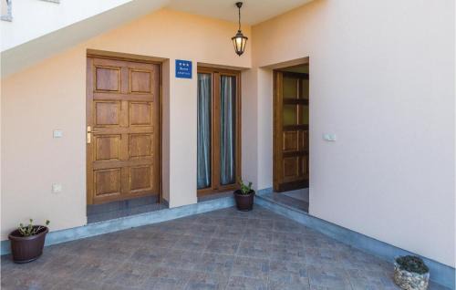 Zbandaj Apartamento | Two-Bedroom Apartment In Porec