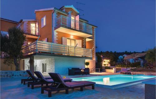 Sibenik Apartamento | Two-Bedroom Apartment In Sibenik