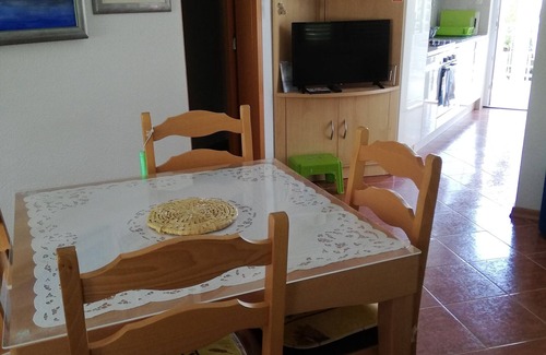 Cove Donja Krusica (Donje selo) Apartamento | Apartamento para dos personas en la playa Bahía Donja Krušica, Solta (A-11146-a)