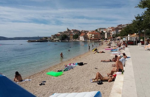 Igrane Apartamento | Apartamento para dos personas en la playa Igrane, Makarska (A-10033-a)