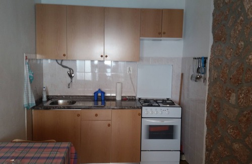 Sveta Nedjelja Apartamento | Apartamento para dos personas en la playa Sveta Nedilja, Hvar (A-11433-b)