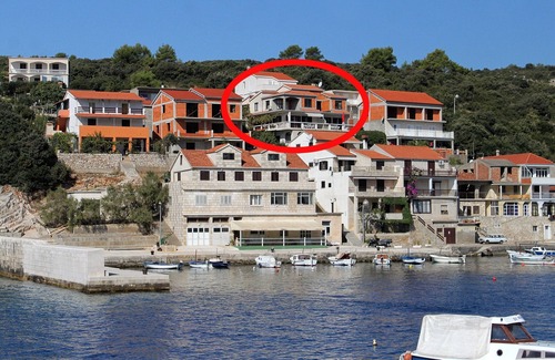 Zavalatica Apartamento | Apartamento para dos personas en la playa Zavalatica, Korcula (A-9315-b)