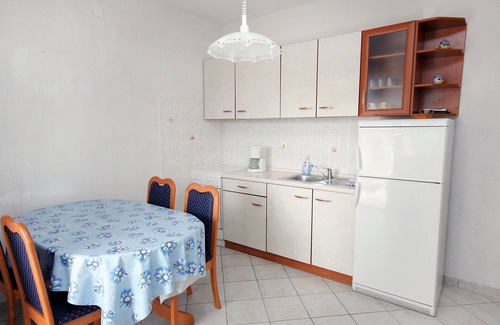 Rab Town Apartamento | Apartamento para dos personas en la playa Supetarska Draga - Gornja, Rab (A-2016-b)