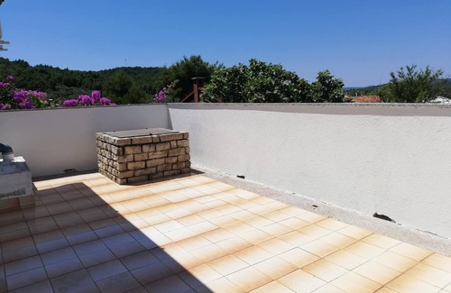 Zdrelac Apartamento | Apartamento para dos personas con una terraza Zdrelac, Pasman (A-8514-a)