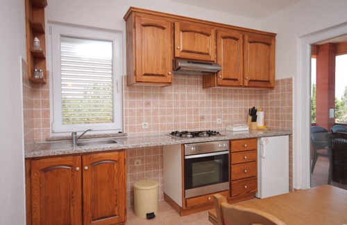 Bozava Apartamento | Two bedroom apartment with terrace and sea view Bozava, Dugi otok (A-8098-c)