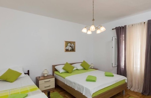 Banici Apartamento | Two bedroom apartment with terrace Banici, Dubrovnik (A-20633-a)