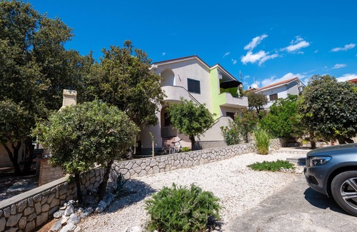 Mandre Apartamento | Apartamento para dos personas con una terraza Mandre, Pag (A-22885-a)