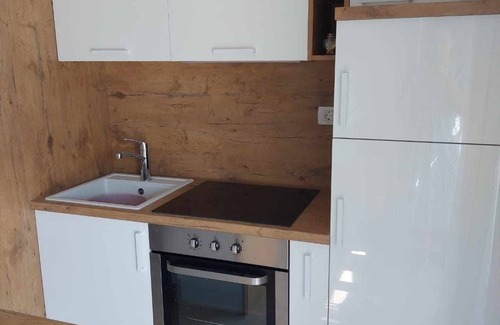 Kraj Apartamento | Apartamento para dos personas con terraza y vista al mar Kraj, Pasman (A-335-b)