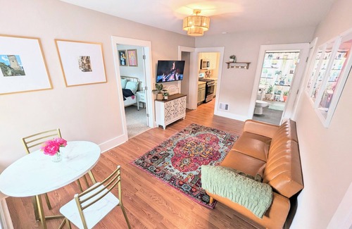 Westside Apartamento | Two-Bedroom Apt, 2nd Floor, Near SYR Downtown