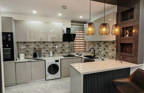 Adenta Apartamento | Two bedroom duplex at Lakeside, Accra