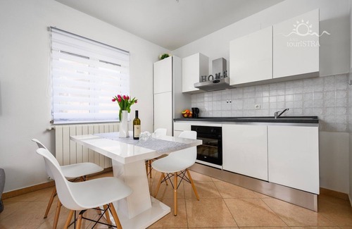 Murine Apartamento | Two bedroom family apartment in a quite area