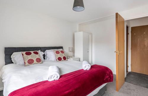 Colchester Apartamento | Two bedroom flat near Colchester Hospital with free parking and internet