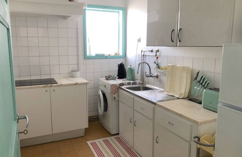 Zambujeira do Mar Apartamento | Casa de dos dormitorios, ideal para 4 personas, en el centro de Zambujeira do Mar