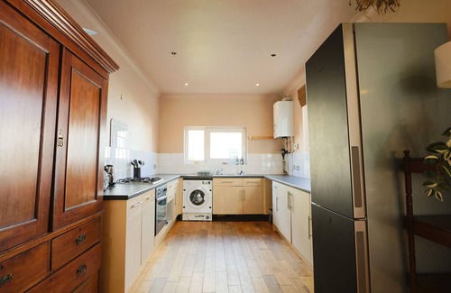 Southville Apartamento | Two bedroom house in Southville