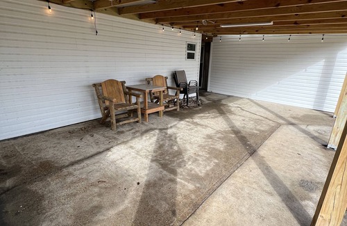 Westlake Casa | Two bedroom house with private backyard and patio