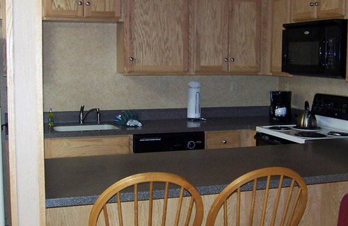 Lake Lure Condominio | Two Bedroom Luxury Condo, Lake Lure, NC (2054640)