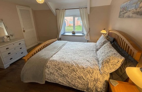 Delabole Casa | Two bedroom Rock Cottage, Delabole Sleeps 4+2